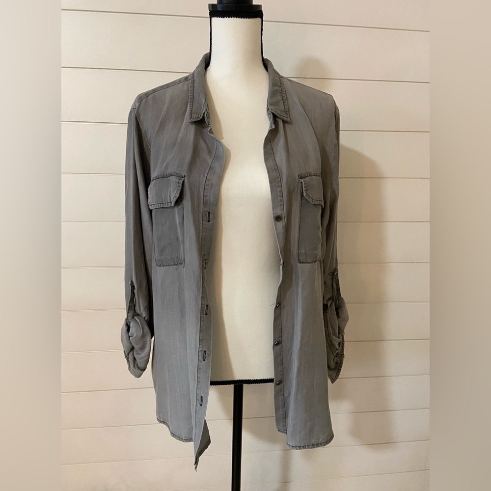 Velvet Heart Button down shirt